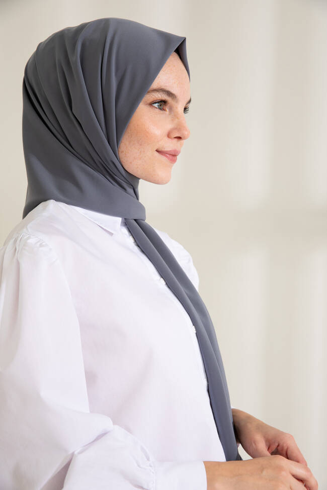 Medina Silk Anthracite Hijab - 3