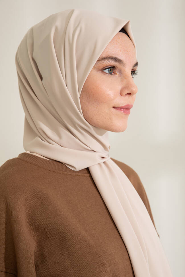 Medina Silk Beige Hijab - 4