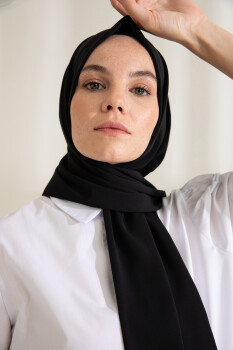 Medina Silk Black Hijab - Pure Scarfs
