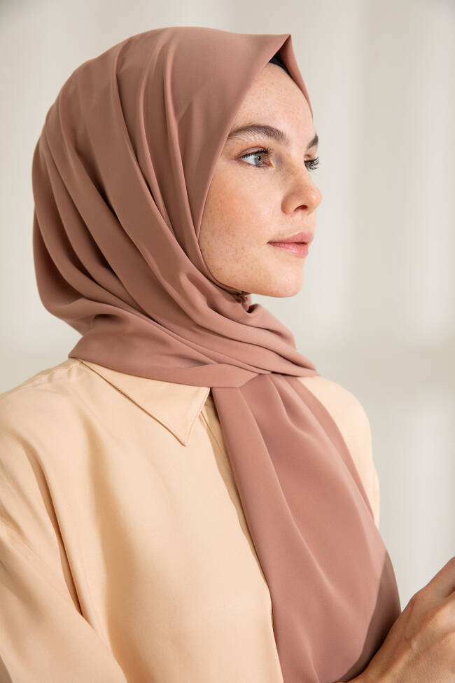 Medina Silk Milky Coffee Hijab - 4